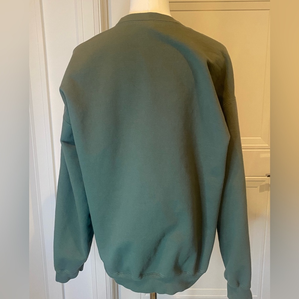 Gildan Mama Embroidered Crewneck Sweatshirt Women’s Large Olive Green Quality - Picture 5 of 10